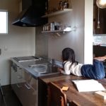 いいやまのいえ　雑誌撮影　キッチン　ダイニング