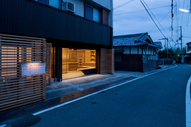 外観　夜景